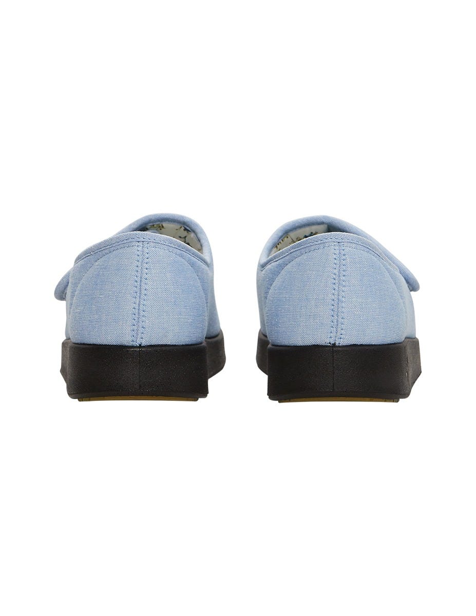 Women's Easy-Close Open-Toe Shoes
