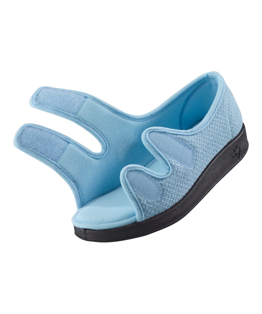 Women's Easy-Close Sandals