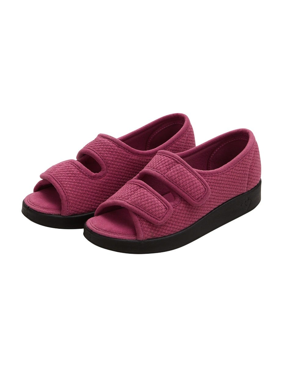 Women's Easy-Close Sandals