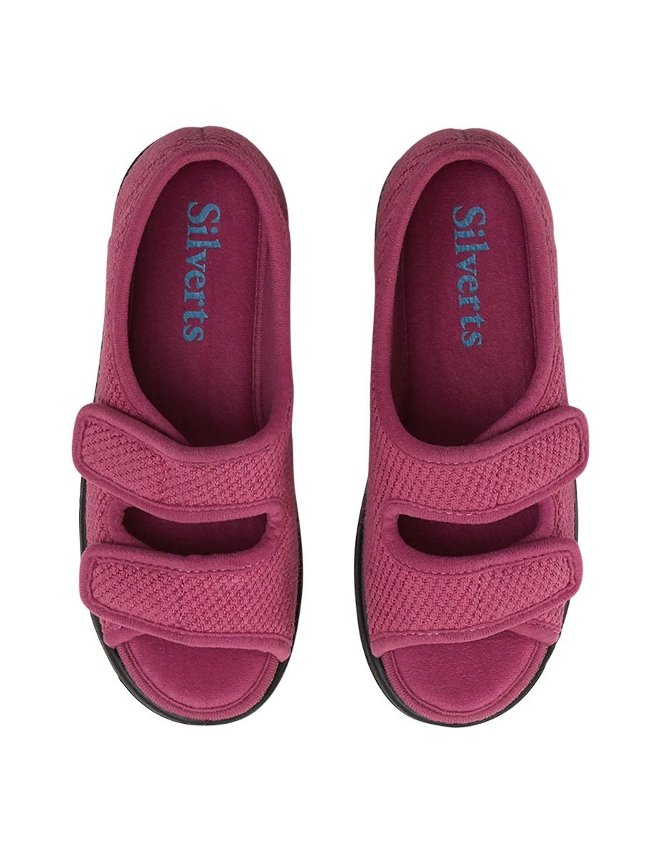 Women's Easy-Close Sandals