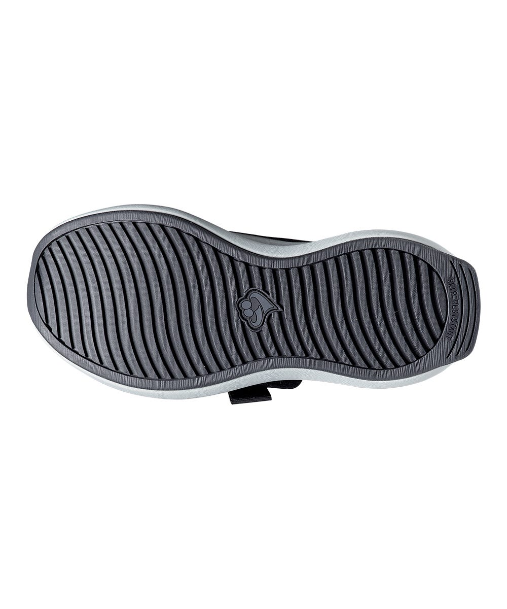 Women's Easy-Close Comfort Shoes