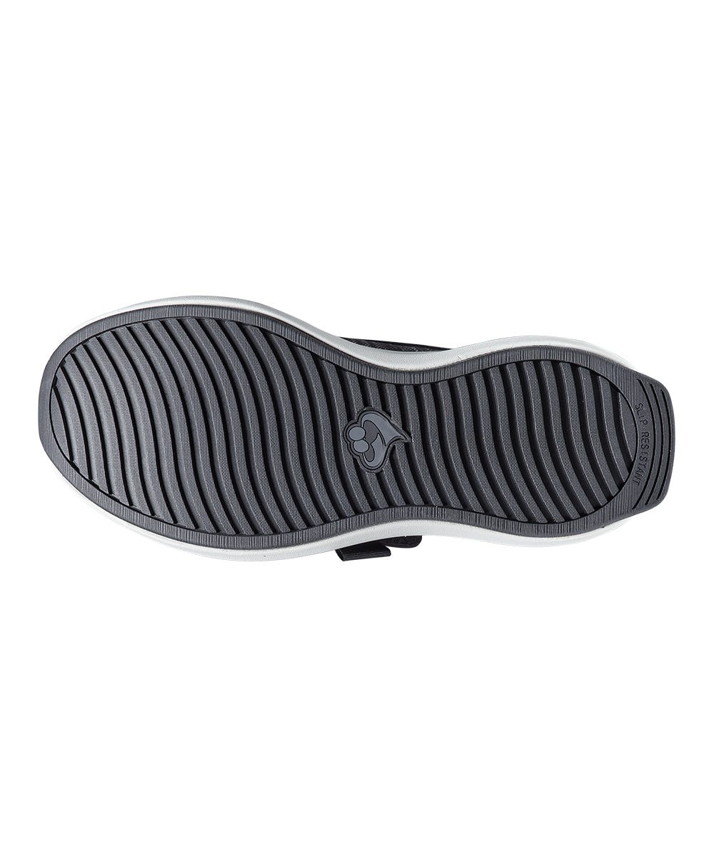 Women's Easy-Close Comfort Shoes