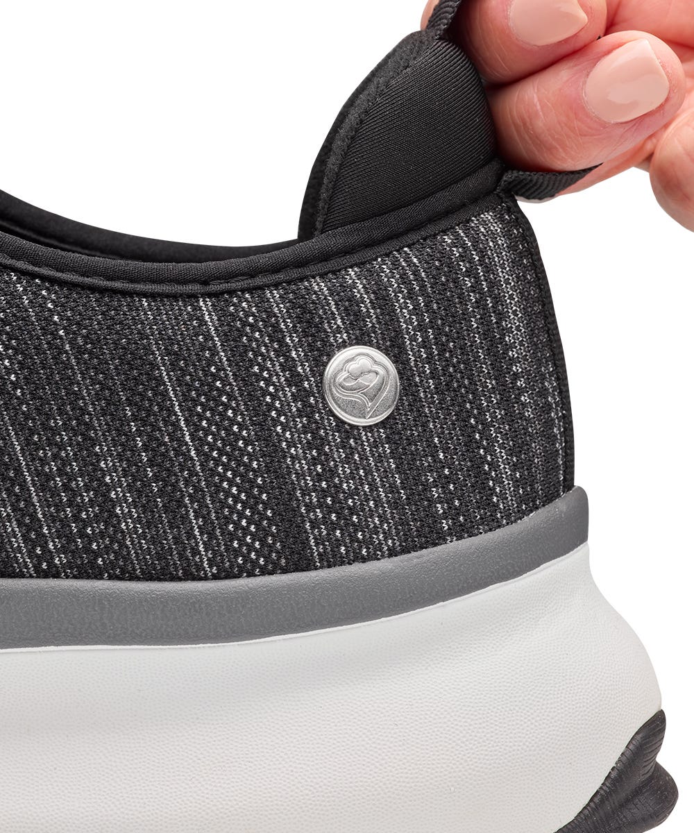 Women's Easy-Close Comfort Shoes