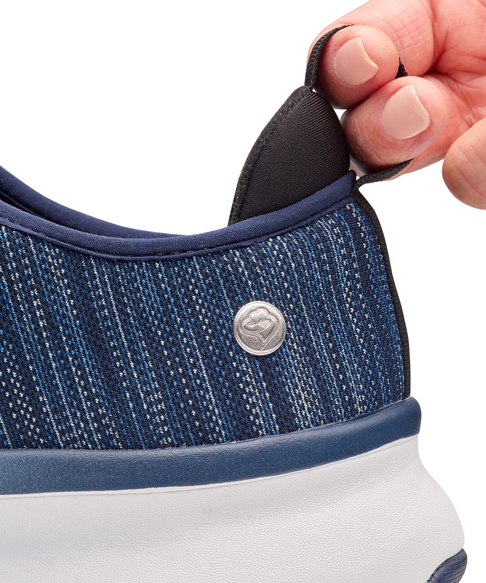 Women's Easy-Close Comfort Shoes