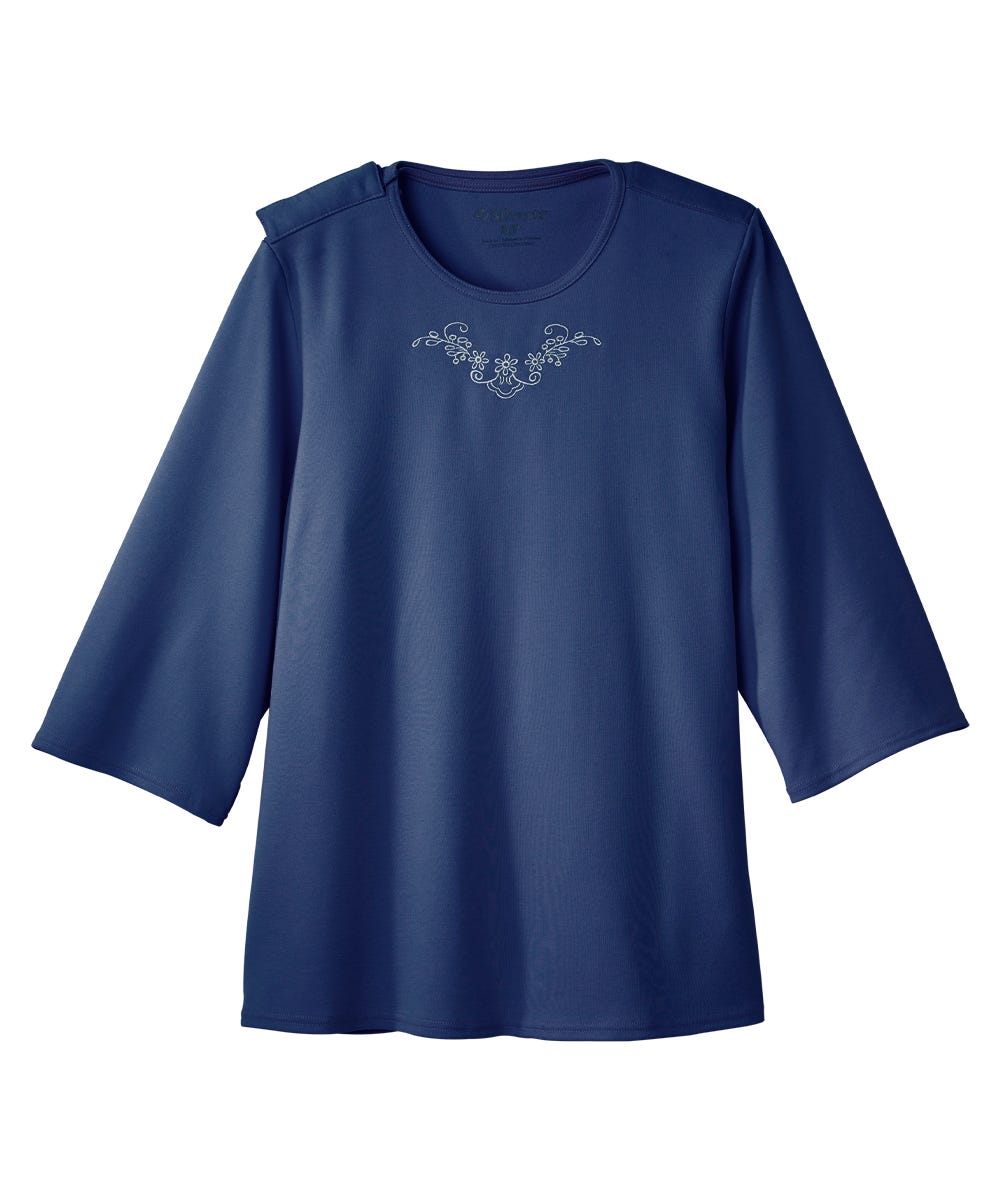 Women's Open Back Embroidered 3/4 Sleeve Top